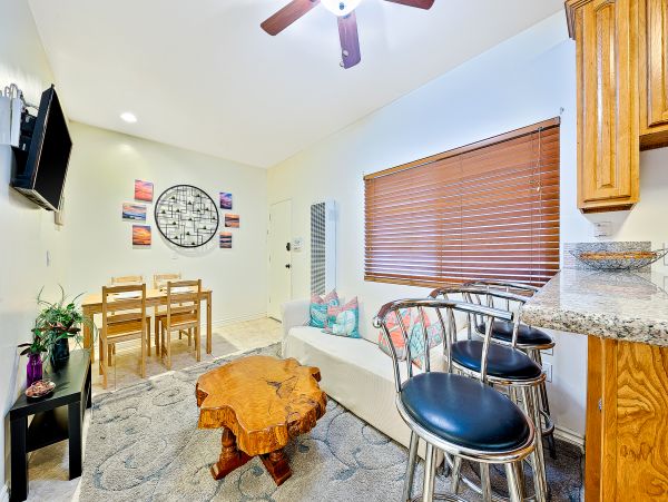 Newport Beach Home 1027541