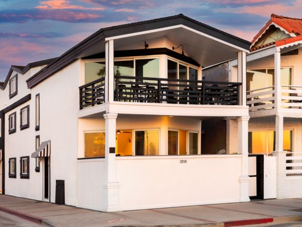 Three Bedroom Beach Home, great location and views