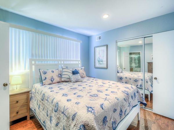 Newport Beach Home 1027543