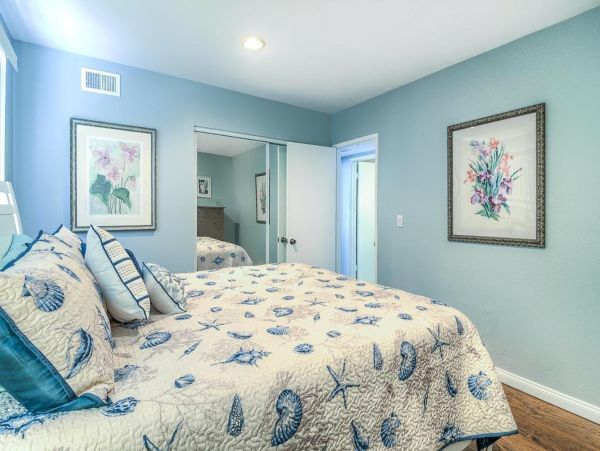Newport Beach Home 1027543