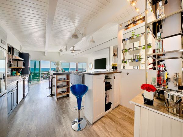 Newport Beach Home 1027544