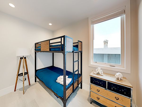 Newport Beach Home 1027545