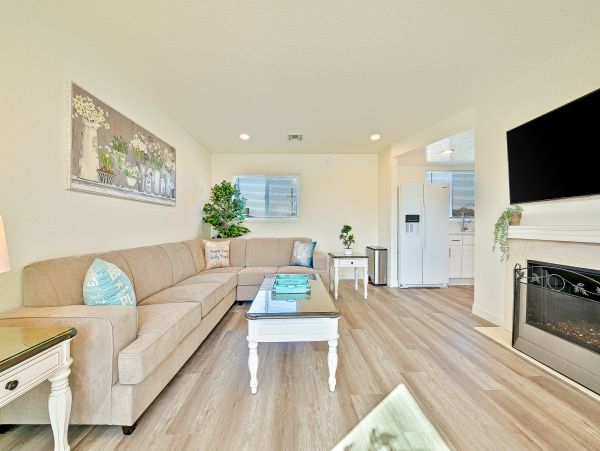 Newport Beach Home 1027547