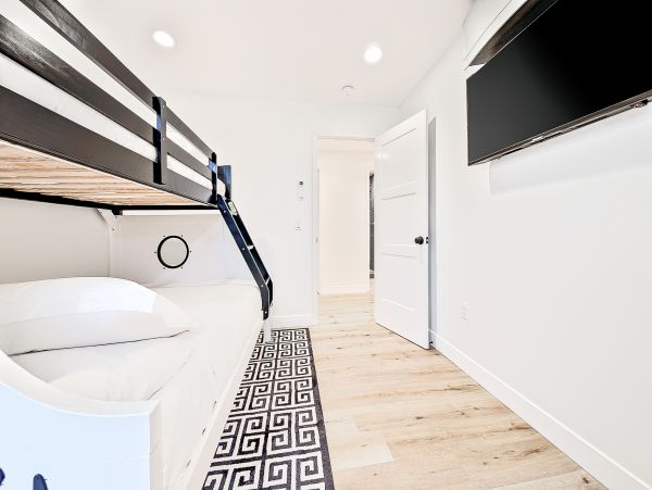Newport Beach Home 1027548