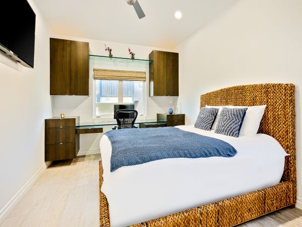 Newport Beach Home 1027549