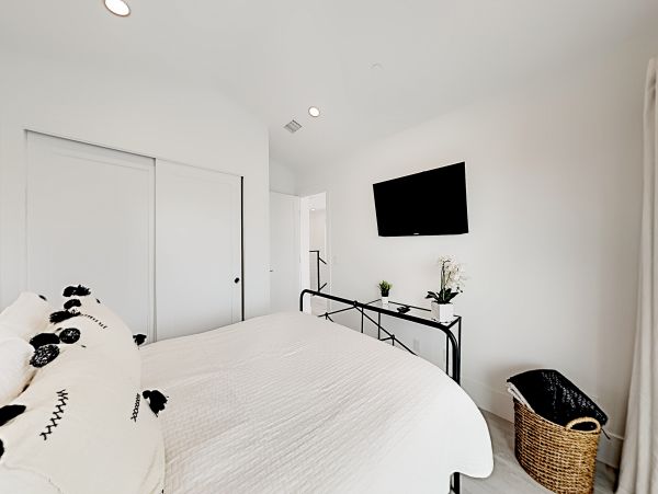 Newport Beach Home 1027550