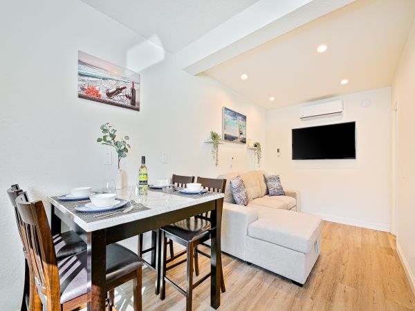 Newport Beach Home 1027552