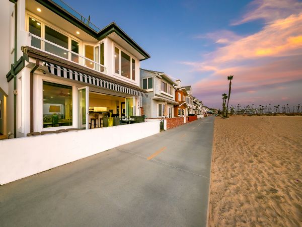 Newport Beach Home 1027554