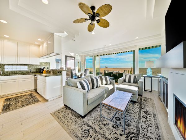 Newport Beach Home 1027554