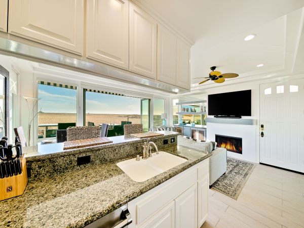 Newport Beach Home 1027554