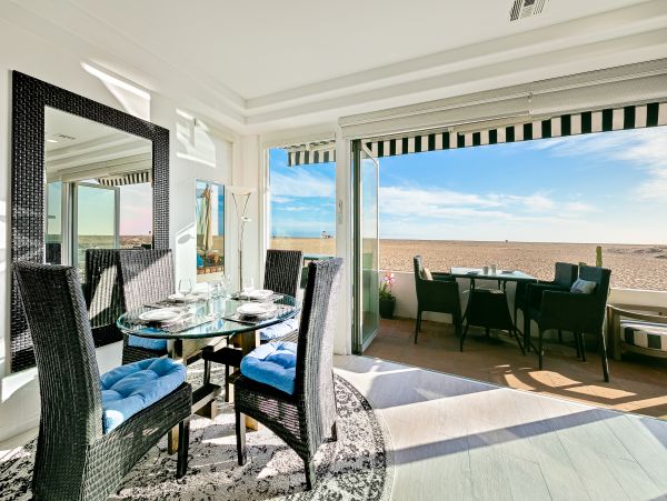 Newport Beach Home 1027554