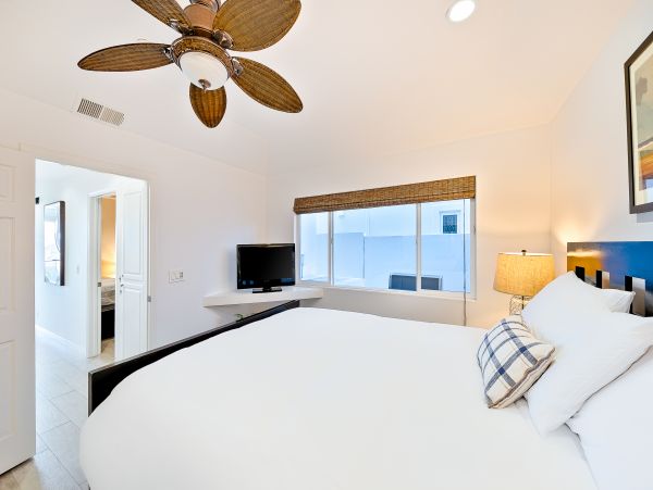 Newport Beach Home 1027554