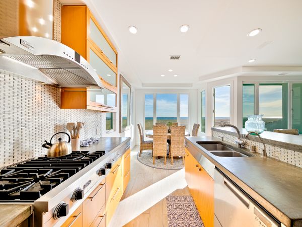 Newport Beach Home 1027554