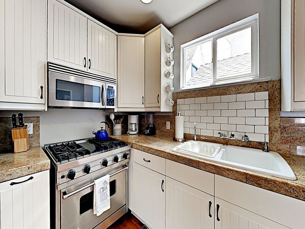 Newport Beach Home 1027557