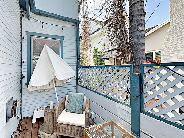 Newport Beach Home 1027557