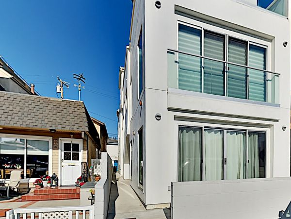 Newport Beach Home 1027558