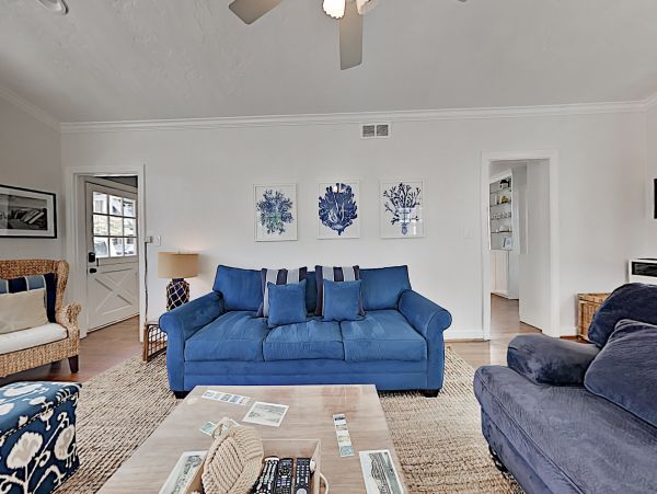 Newport Beach Home 1027559