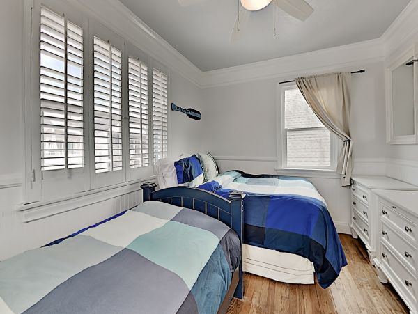 Newport Beach Home 1027559