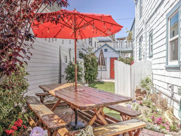 Newport Beach Home 1027559
