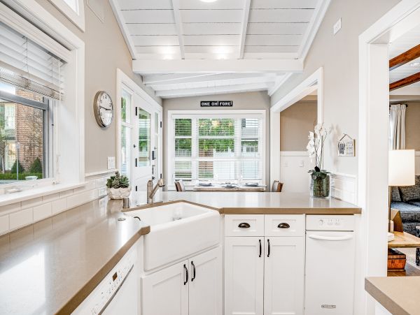 Newport Beach Home 1027565