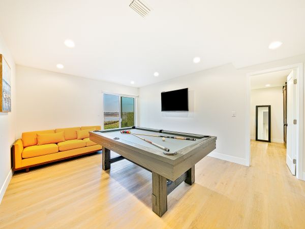 Newport Beach Home 1027566