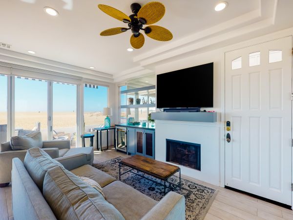 Newport Beach Home 1027567