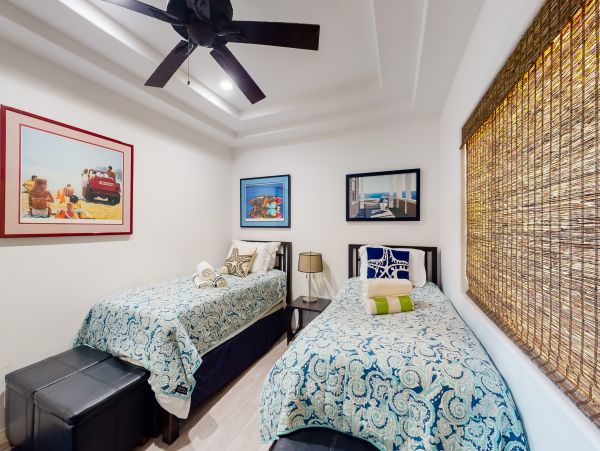 Newport Beach Home 1027567