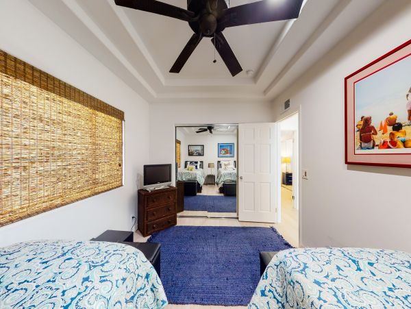Newport Beach Home 1027567