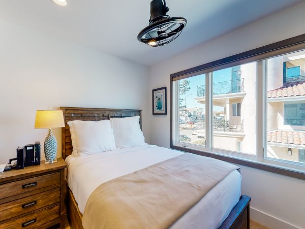 Newport Beach Home 1027568