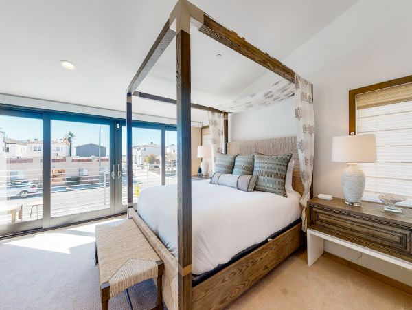 Newport Beach Home 1027568