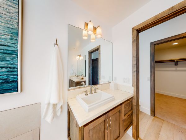 Newport Beach Home 1027568
