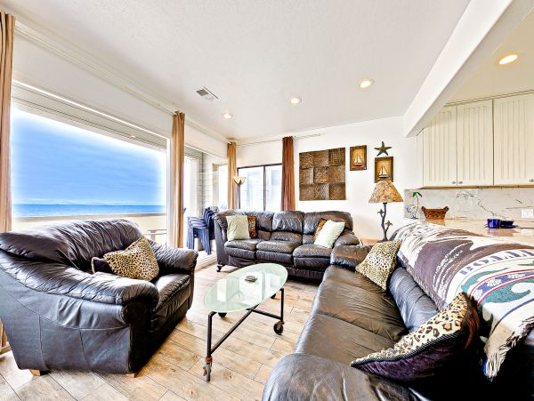 Newport Beach Home 1027570