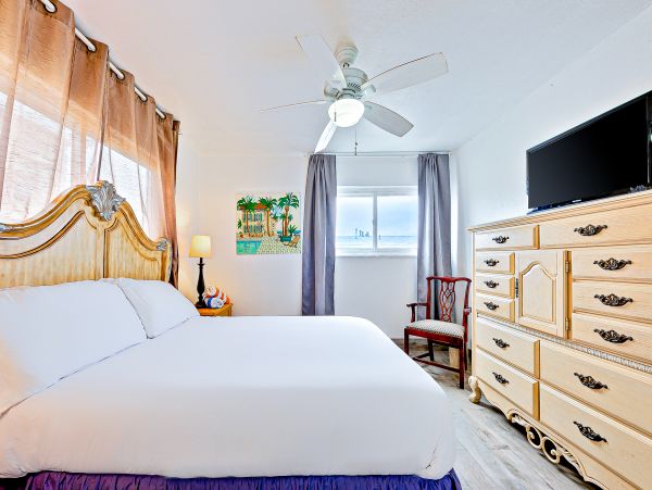 Newport Beach Home 1027570