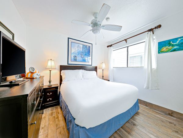 Newport Beach Home 1027570
