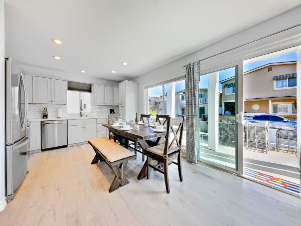 Newport Beach Home 1027571