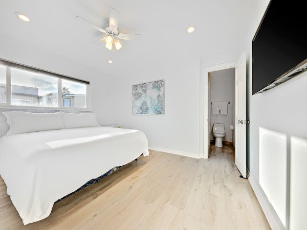 Newport Beach Home 1027572