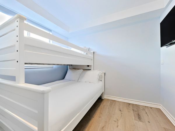 Newport Beach Home 1027572