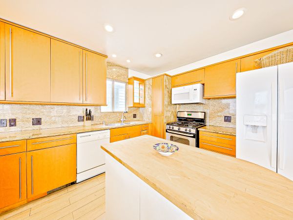 Newport Beach Home 1027573