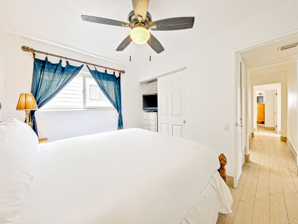 Newport Beach Home 1027573