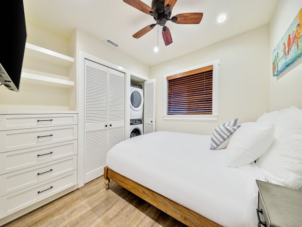 Newport Beach Home 1027574