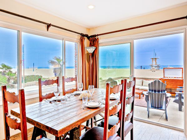 Oceanfront Home with Beautiful ocean views