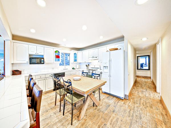 Oceanfront Home with Beautiful ocean views