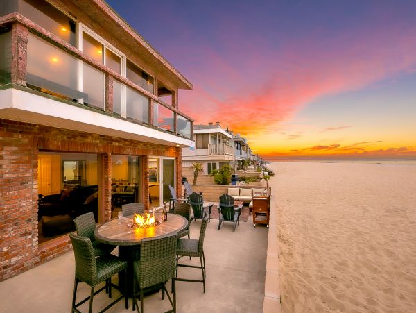 Oceanfront Home with Beautiful ocean views