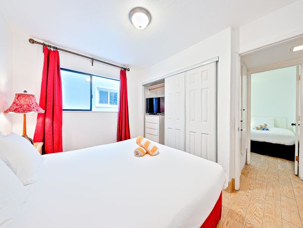 Newport Beach Home 1027576