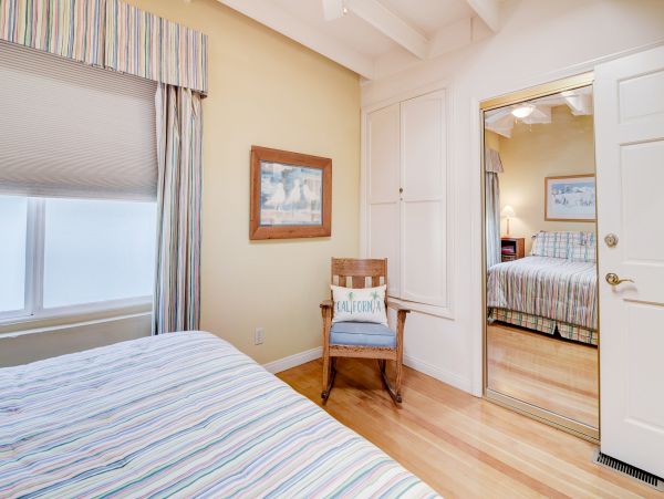 Newport Beach Home 1027577