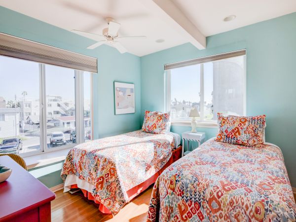 Newport Beach Home 1027577