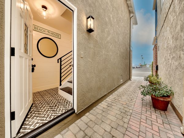 Newport Beach Home 1027578