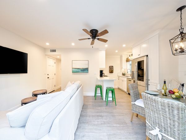 Newport Beach Home 1027579