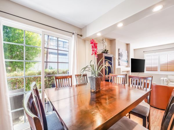 Newport Beach Home 1027580