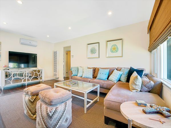 Newport Beach Home 1027581